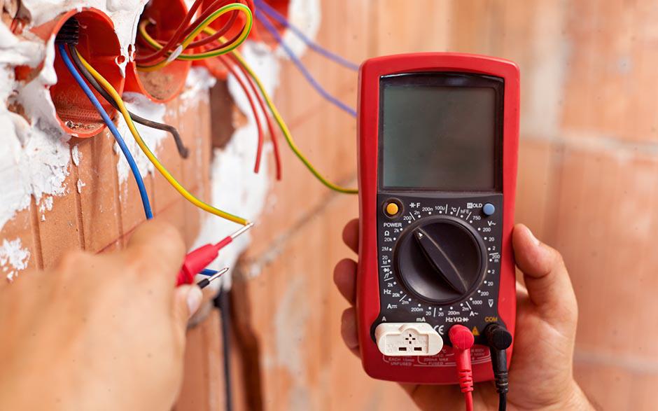 électricité installation Issou